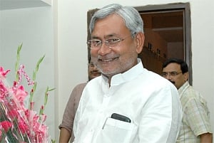 Nitish, left leaders meet to give shape to 'Third Force'
