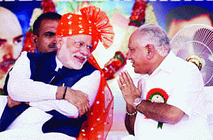 NaMo raps Gandhis on Telangana