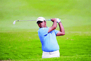 Back at his favourite hunting ground, Anirban eyes hat-trick