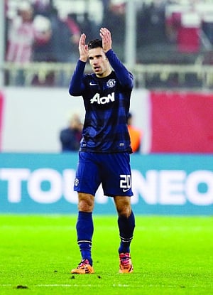 EPl gone, with defeat now Cl out of reach for Man U
