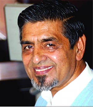 NE Delhi: Jai Prakash to lock horns with Tytler, lilothia