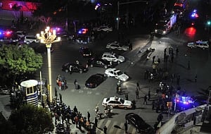 China launches manhunt for militants after Kunming attack