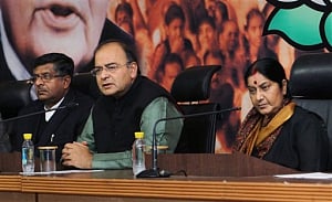 Cong led JD(U) up the garden path on special status: Jaitley