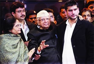ND Tiwari owns up Rohit as 'biological' son