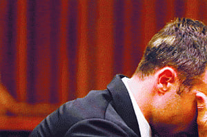 'Pistorius fired in eatery'