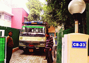 Kejri not shown the door by PWD as yet