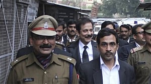 Supreme Court trashes Sahara's repayment proposal