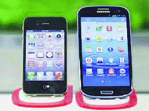 US judge rules for Samsung in dispute with Apple