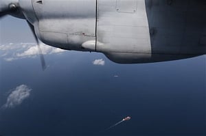 Missing jet may have turned back,search widened to Andaman Sea