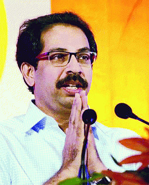 Sena won't sabotage Gadkari's chances in Nagpur: Uddhav