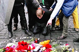 Ukraine Opp leader walks free