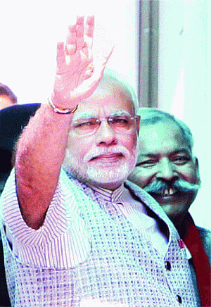Modi gets Vadodara too,  Gandhinagar for Advani