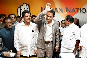 Azharuddin faces opposition from Congress workers