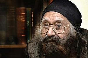 Author Khushwant Singh dead