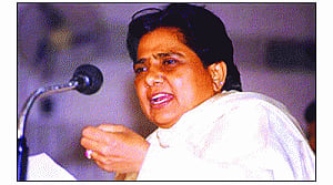 Mulayam as communal as NaMo, says Maya