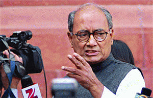 Diggy 'unaware' of speculations pitching him against Modi