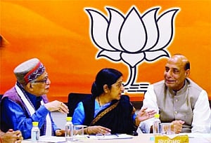 MM Joshi 'unrelenting', BJP's Varanasi hitch continues