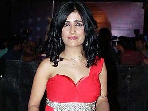 Big B writing about my album is an honour: Shibani Kashyap