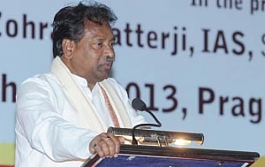 Union Minister Kavuru Sambasiva Rao resigns