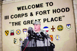 4 dead, 16 hurt in US military base shooting