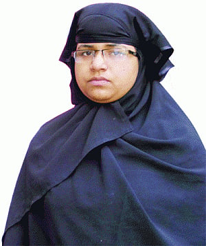 Najma leads 35,000 women in NaMo chant