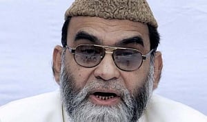 Bukhari supports Congress, says communalism bigger threat