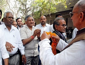 Cong 'exploited' the country for 10 years: V K Singh