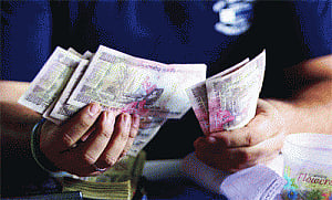 Whiz kids earn cash, political experience