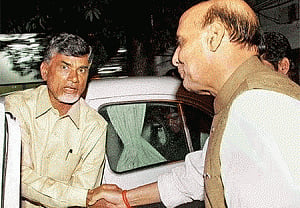 TDP back in NDA; ties up with BJP for lS, AP state polls