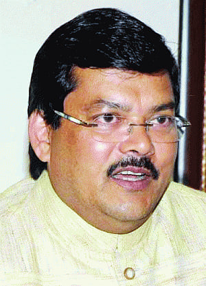 Reputations of BJP, Cong bigwigs at stake today