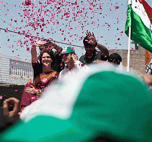 Rahul files nomination, confident of