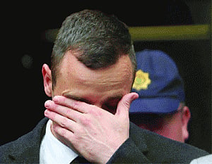 Chief prosecutor accuses Pistorius of tailoring testimony to fit evidence