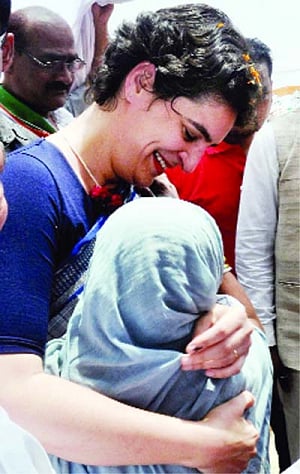 Gandhis united in attack on Modi