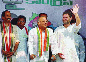 No mention of NaMo in Rahul's 1st Telangana rally