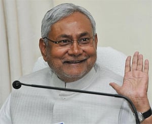 Nitish mocks BJP for Modi pitch