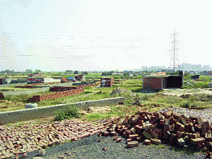 Noida's land mafia grabs 30% vacant land