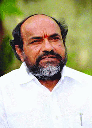 Naidu anoints R Krishnaiah CM candidate for Telangana