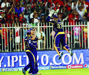 RCB fail to cross lynn