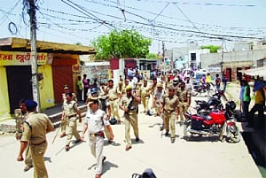 Youth dies as Gujjars, Jatavs fire 150 rounds