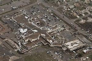 Storms leave 35 dead in US, thousands without power