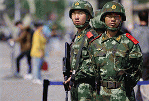 Chinese police to patrol Paris streets