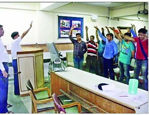 Traffic cops sober up 420 drivers for failing the sobriety field test