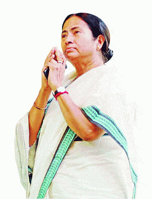 Cong pins hope on girl power to save its day!
