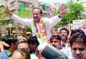 Vardhan plans to gussy up urban fabric of Walled City