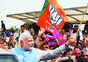 Successful ISC students dedicate result to NaMo
