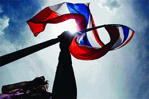Final battle starts to oust Thai caretaker Govt