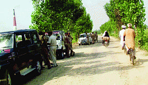 Amity still eludes  tense, scared  Muzaffarnagar