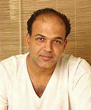 Happy finally 'Mohenjo-Daro' happening: Ashutosh Gowariker