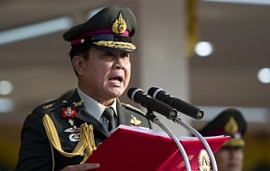 Thai army chief declares himself acting PM
