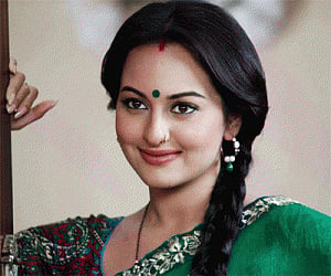 Sonakshi was 'nervous' about working with Rajinikanth